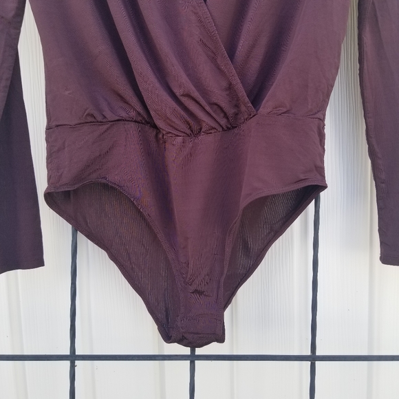 H&M silky burgundy brown long sleeve bodysuit M - Picture 2 of 9